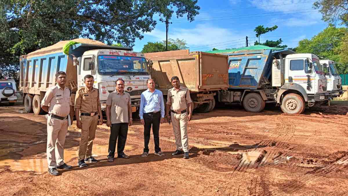 अवैध रेत परिवहन कर रहे 7 वाहनों पर खनिज विभाग ने की कार्रवाई