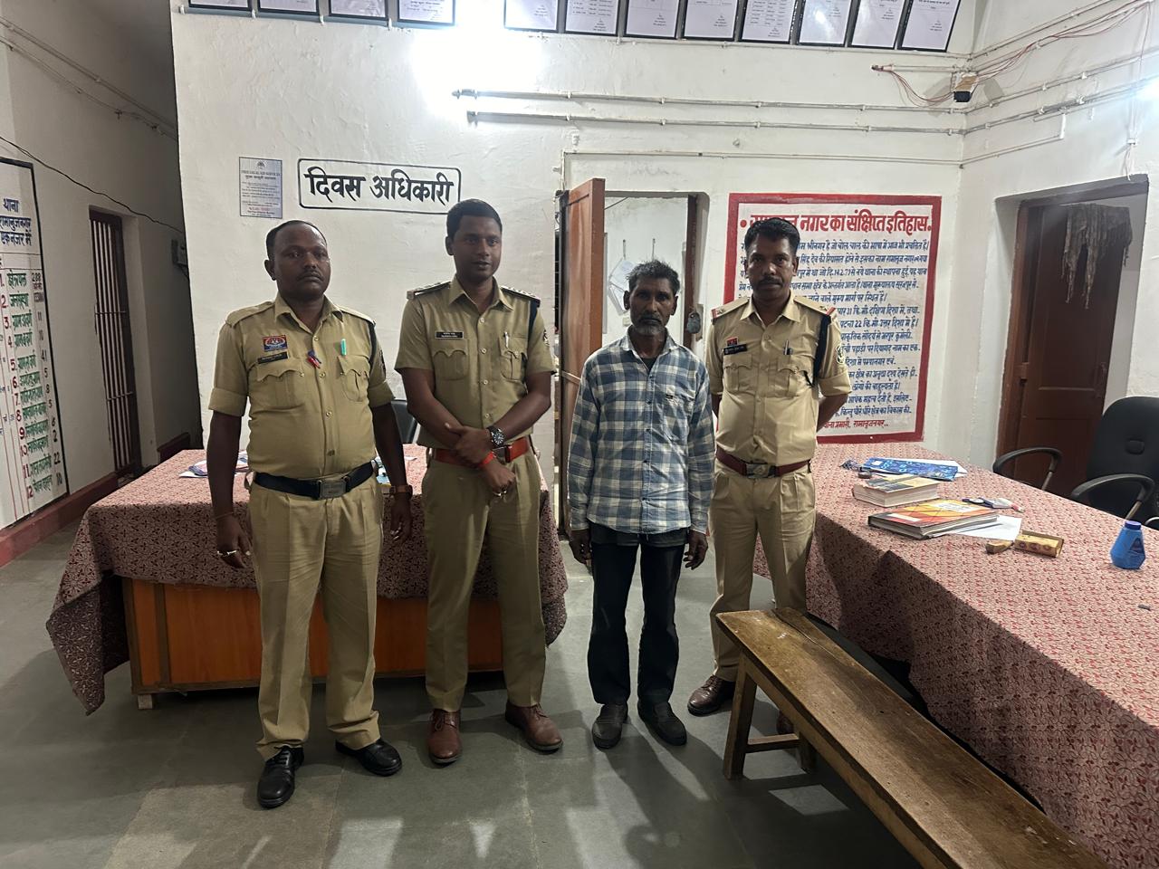 बालिका की हत्या के मामले में थाना रामानुजनगर पुलिस ने आरोपी को किया गिरफ्तार