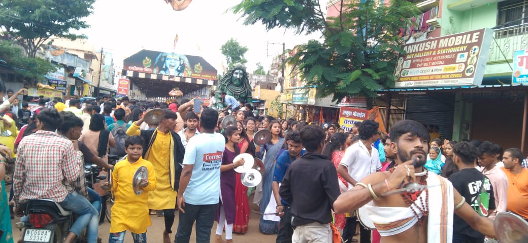 मोतीपुर से निकली बाबा महाकाल पालकी यात्रा की रही धूम