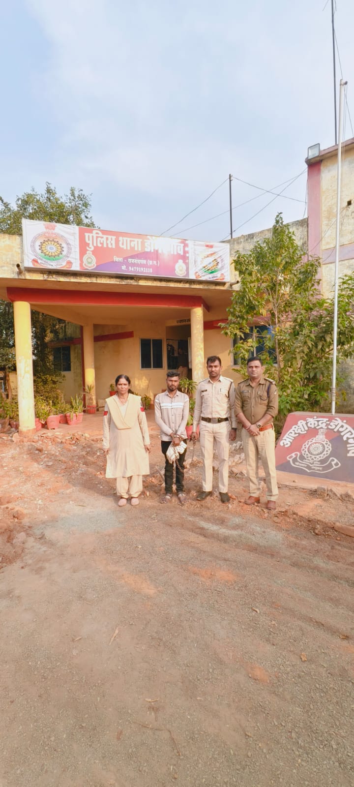 पीड़िता को मारपीट कर जान से मारने की धमकी दी एवं मोबाईल को चोरी कर ले गया आरोपी चढ़ा, पुलिस के हत्थे 