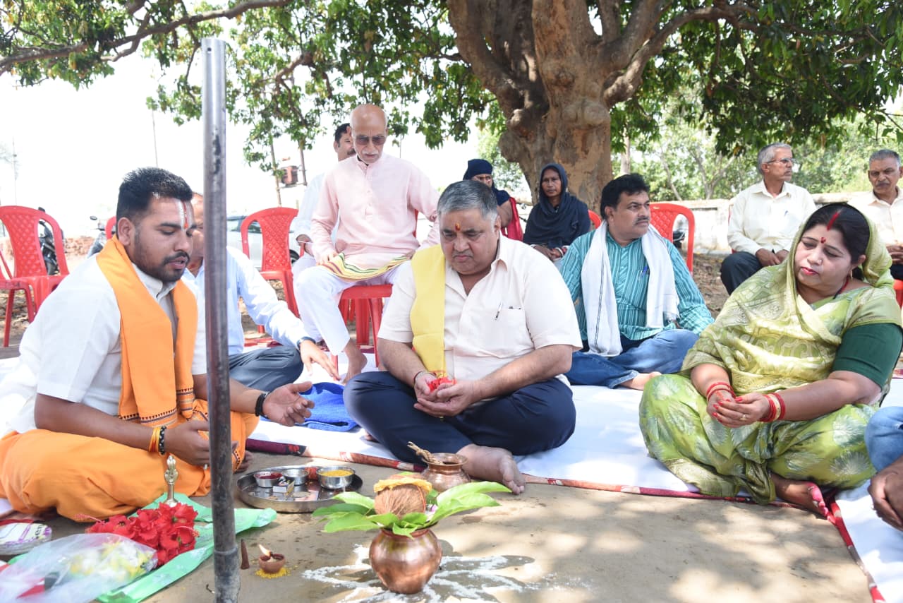 पर्यटन मंत्री राजेश अग्रवाल ने दी सौगात, लखनपुर में विकास कार्यों का श्रीगणेश