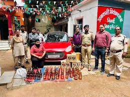 आबकारी विभाग ने अवैध शराब परिवहन के खिलाफ की बड़ी कार्रवाई, 45 लीटर अवैध विदेशी शराब जब्त
