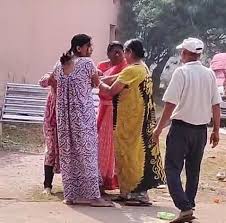 दुर्ग में महिला पार्षद की दबंगई, इस बात पर महिला से की मारपीट