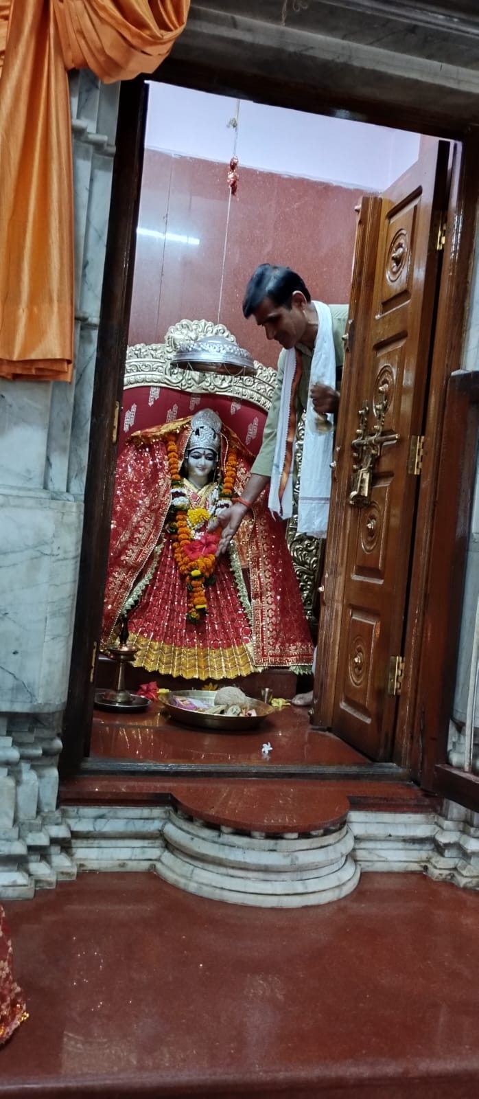 चैत्र नवरात्र के छठवें दिवस की गई माता कात्यायनी की पूजा
