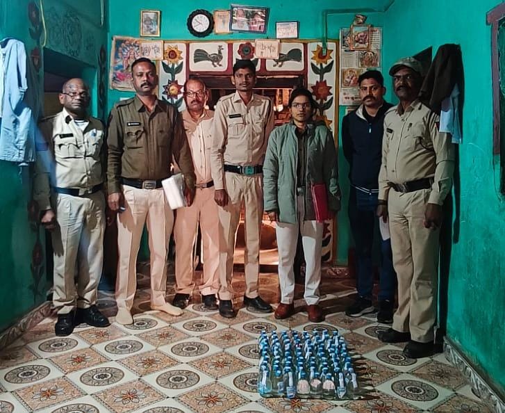 अवैध मदिरा के विरूद्ध कार्यवाही,81 नग पाव देशी शराब जप्त,आरोपी मौके से फरार