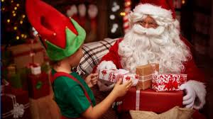  क्रिसमस 2025: क्यों है सांता के कपड़ों का रंग लाल और सफेद? जानिए इस मशहूर ड्रेस की कहानी
