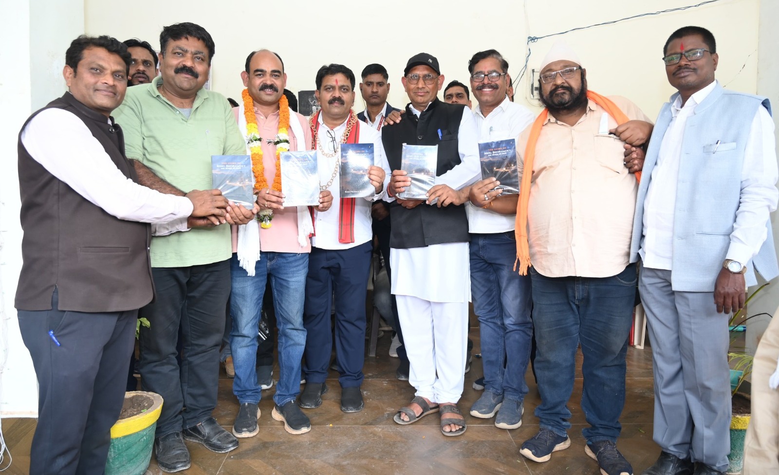 उप मुख्यमंत्री विजय शर्मा ने द स्टोरी ऑफ किंग भोरमदेव राजा भोरमदेव की कहानी पुस्तक का किया विमोचन 