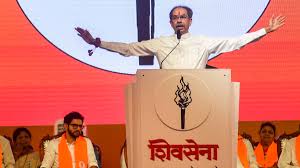 महाराष्ट्र में हार के बाद हिंदुत्व पर लौट रही उद्धव ठाकरे की शिवसेना, ऐसे मिले संकेत