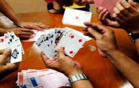 राजधानी में बेखौफ चल रहा ,जुआ-सट्टा व नशे का कारोबार