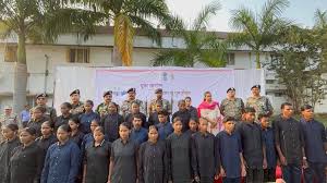 नारायणपुर में 89 लाख के इनामी सहित 28 माओवादियों ने किया सरेंडर