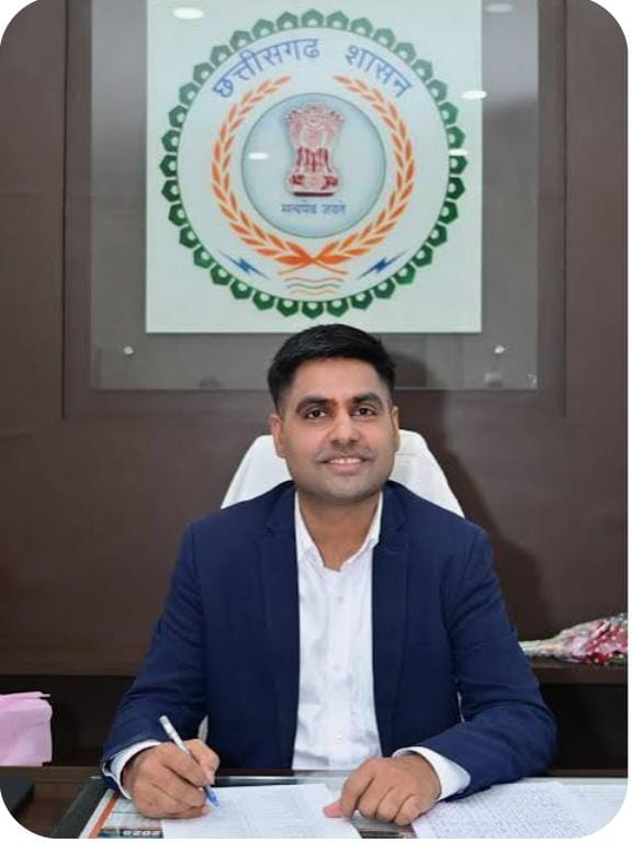 कलेक्टर जितेन्द्र यादव ने संभाला जिला सहकारी केंद्रीय बैंक राजनांदगांव के प्राधिकृत अधिकारी का पद 