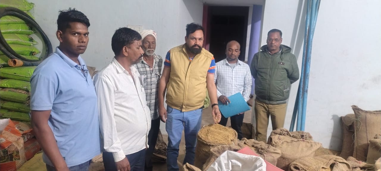 बलौदाबाजार में अलग-अलग कार्रवाई में 400 बोरी धान जब्त