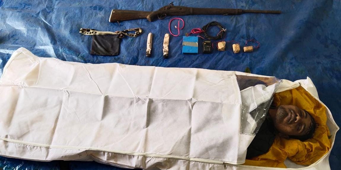 पुलिस-नक्सली मुठभेड, 01 नक्सली ढेर व हथियार सहित बड़ी मात्रा मे नक्सली सामाग्री बरामद