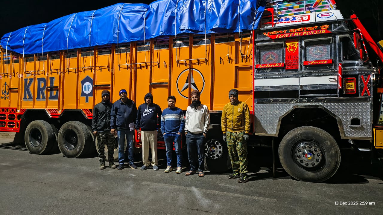 अवैध धान परिवहन पर बड़ी कार्रवाई, 3 ट्रकों में 960 क्विंटल धान जब्त