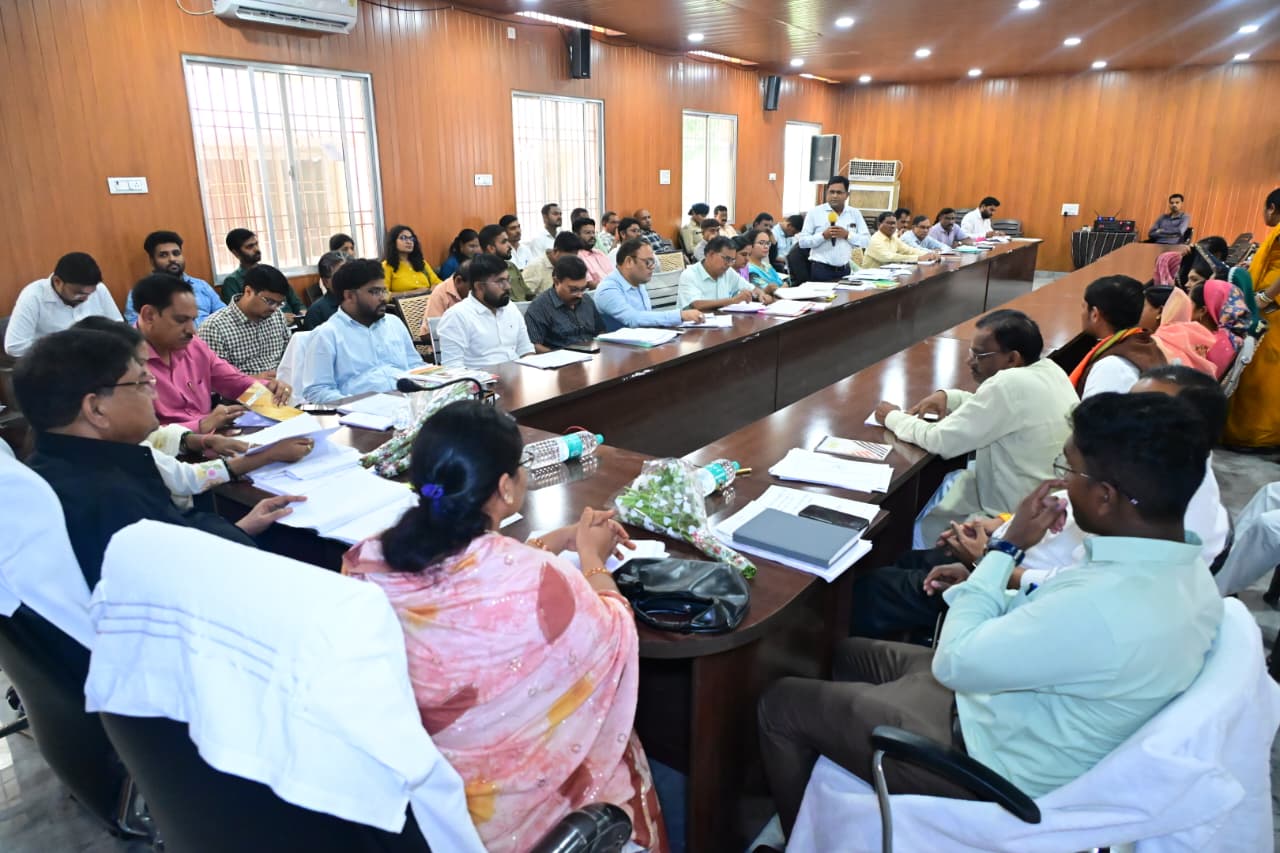 सामान्य सभा कि बैठक संपन्न : विकास कार्यों एवं जनहित के मुद्दों पर हुई विस्तृत चर्चा