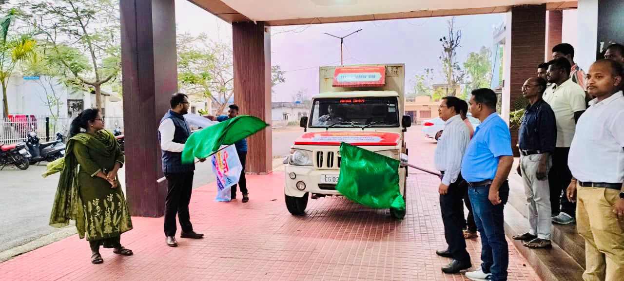 कलेक्टर ने टीबी मुक्त भारत अभियान को दिखाई हरी झंडी