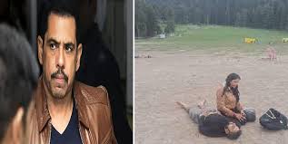 विवादास्पद टिप्पणी: शरीर को गोली आतंकियों ने मारी, आत्मा कप पीड़ा रॉबर्ट वाड्रा ने पहुँचाई