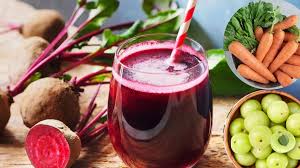 अगर आंखों में नहीं पहनना है चश्मा, तो पिए ये देसी जूस