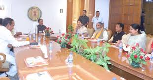 विकास एजेंडे पर सीएम साय और सांसदों की बैठक, रात्रिभोज के दौरान हुई चर्चा