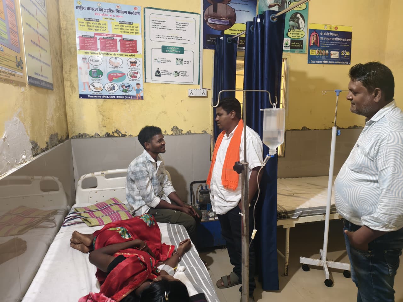 कुआकोंडा जनपद अध्यक्ष सुकालू मुड़ामी ने पोटाली स्वास्थ्य केंद्र का किया औचक निरीक्षण