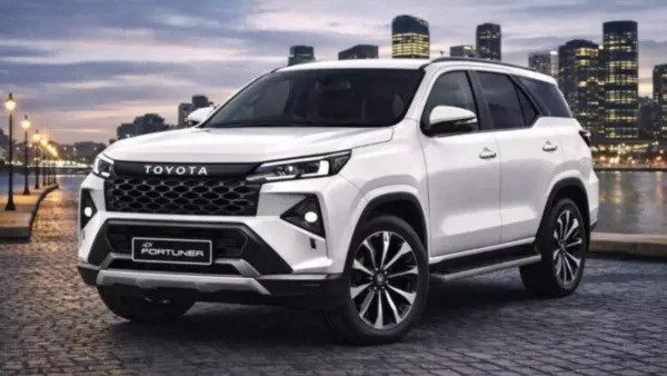 SUV सेगमेंट में धमाका: Toyota Fortuner 2026 नए लुक और फीचर्स के साथ जल्द लॉन्च