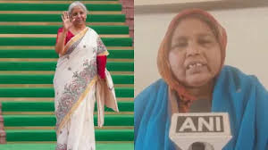 पद्म पुरस्कार विजेता दुलारी देवी खुशी से झूम उठीं ,जब उनकी भेंट की साड़ी पहनीं वित्त मंत्री