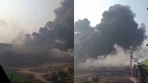 
छत्तीसगढ़ की फैक्ट्री में लगी आग,6 मजदूरों की मौत..मचा हड़कंप