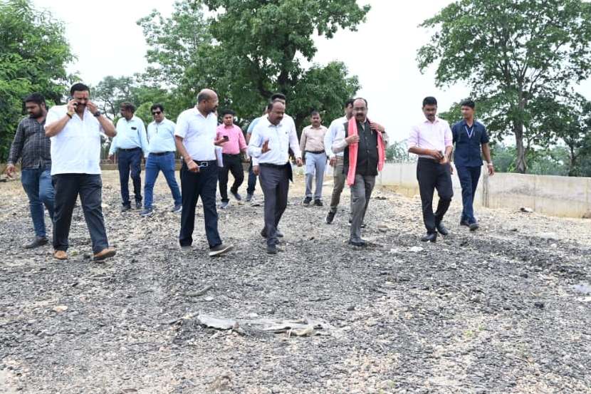 उप मुख्यमंत्री ने रतनपुर-पेंड्रा राष्ट्रीय राजमार्ग के कार्यों का किया औचक निरीक्षण