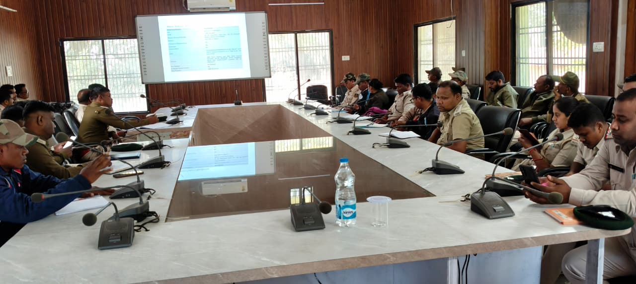  बारनवापारा परियोजना मण्डल में अखिल भारतीय बाघ अनुमान हेतु प्रशिक्षण आयोजित