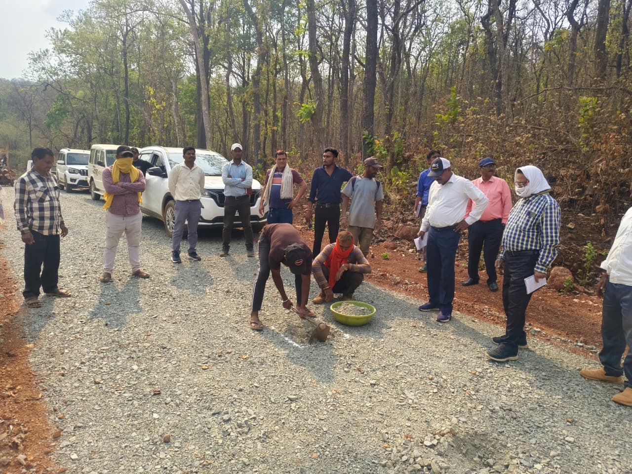 बदलता अबूझमाड़: जहां कभी नक्सल साया था, अब तेजी से बन रही सड़क और बुनियादी ढांचा