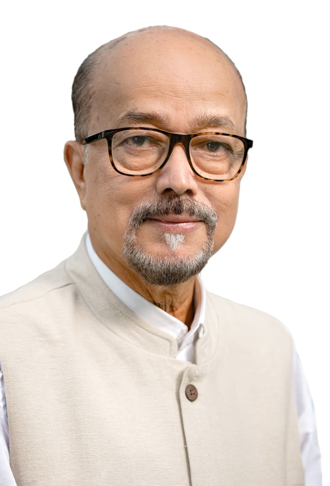राज्यपाल डेका ने तीन गांव गोद लिए,गरियाबंद के मड़वाडीह शामिल