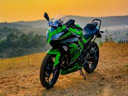 महाबचत का महाऑफर : मार्च 2025 में Kawasaki Bikes पर भारी डिस्काउंट,जानें कैसे उठाए लाभ  