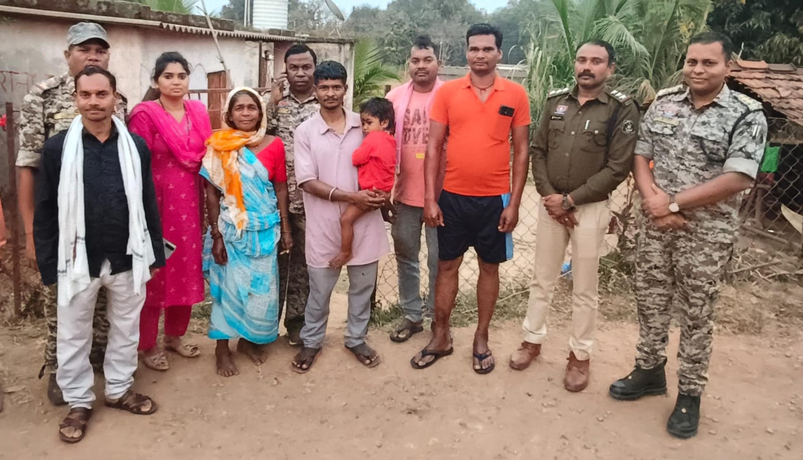 पुलिस की तत्परता से ढाई साल की मासूम सुरक्षित परिजनों को मिली!