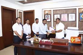 छत्तीसगढ़ परिवहन विभाग में प्रतिनियुक्ति पर उठे सवाल, अधिकारियों ने मंत्री को सौंपा ज्ञापन