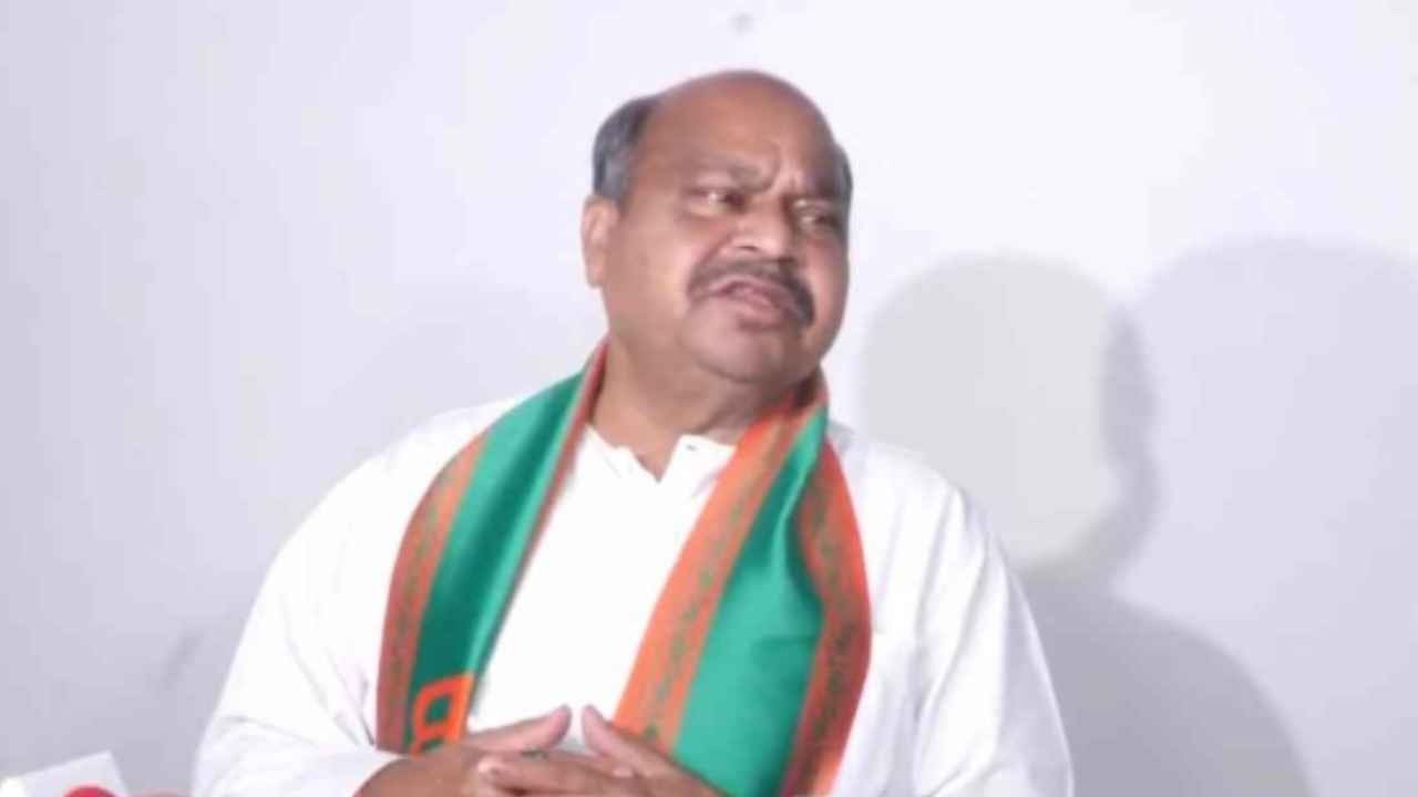 भारत माता की जय नहीं बोलना तो चीन या इटली चले जाएं… कांग्रेस पर बीजेपी विधायक पुरंदर मिश्रा का बड़ा हमला