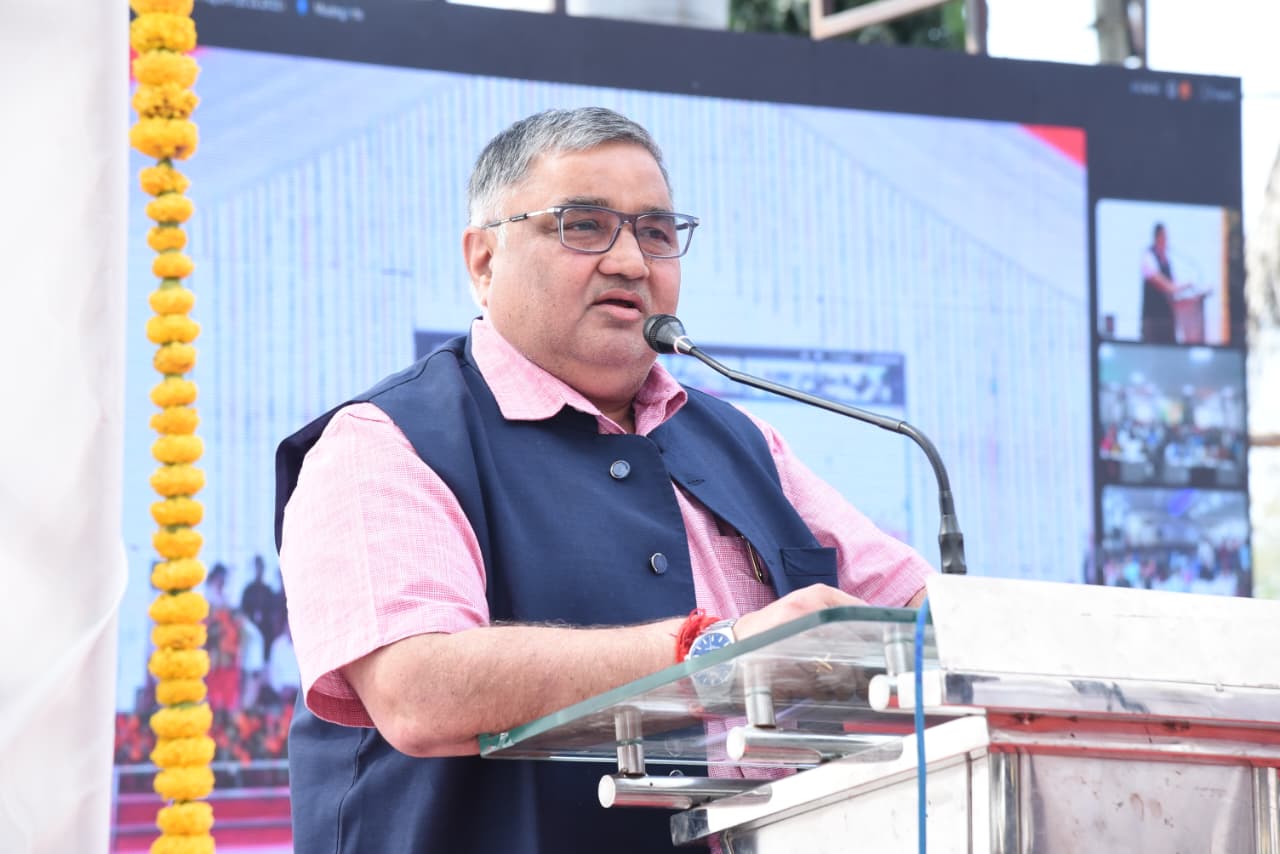 मुख्यमंत्री विष्णु देव साय ने सरगुजा के 52 हजार से अधिक किसानों को दी होली की सौगात