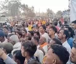 छत्तीसगढ़ महतारी की प्रतिमा अनावरण के दौरान हंगामा ,विधायक के खिलाफ उग्र हुई महिलाएं