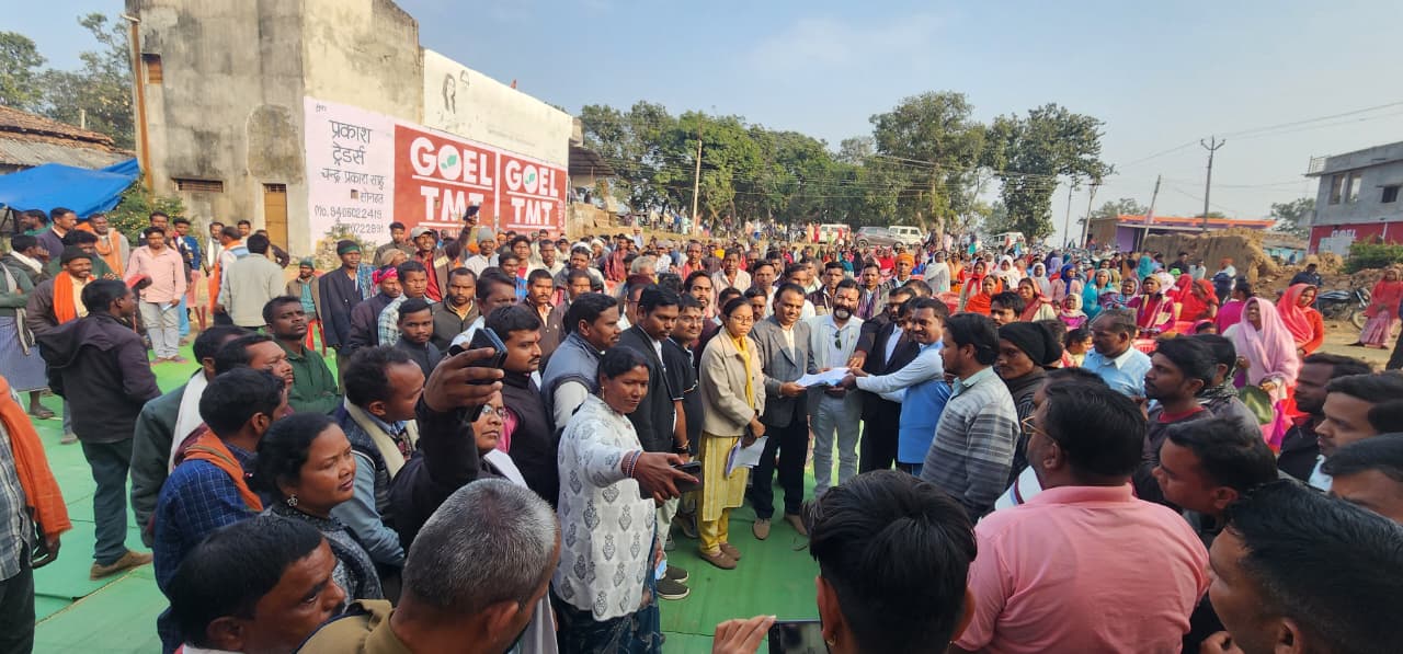 सोनहत में गूँजी हुंकार: समस्याओं के समाधान के लिए कोरिया जन सहयोग समिति ने खोला मोर्चा