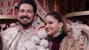 कपल रियलिटी शो पति पत्नी और पंगा का धमाकेदार फिनाले,रुबीना दिलैक-अभिनव शुक्ला बनी सर्वगुण संपन्न जोड़ी