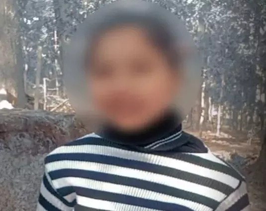  प्रेमिका पर बुर्का पहनने का दबाव डालता था प्रेमी,नाबालिक ने किया आत्महत्या