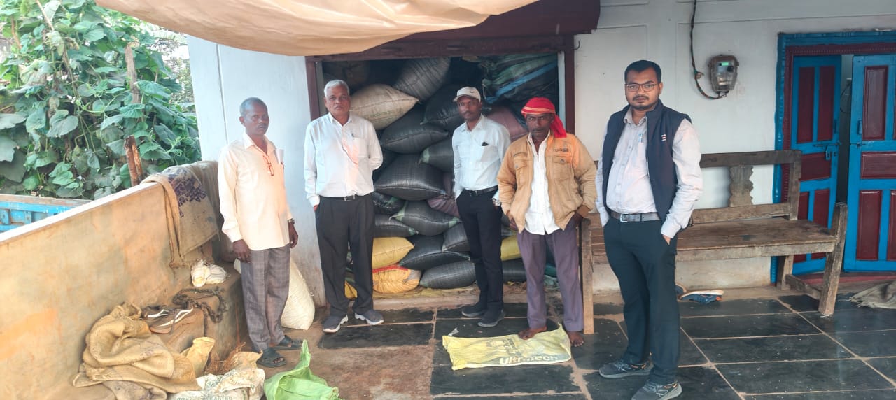 अवैध धान भंडारण पर सख्त कार्रवाई, तहसील रेंगाखार में 6 प्रकरणों में 293 क्विंटल धान जप्त