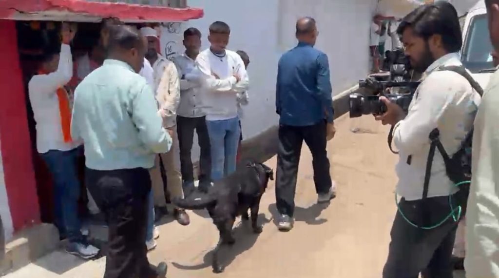 रायपुर के रावाभाठा में हड़कंप: घर से संदिग्ध बम बनाने का सामान बरामद
