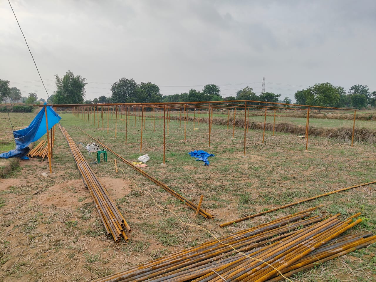 सर्वेयर ने जहां भारतमाला सर्वे का लगाया लाल झंडा, वहां शेड निर्माण शुरू..अधिकारी बोले हमें कोई जानकारी नहीं