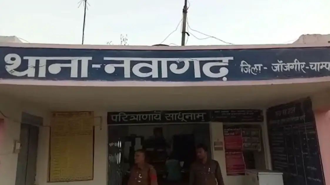देशी शराब पीने से 2 लोगों की मौत