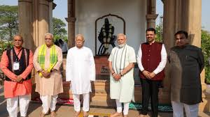 बतौर प्रधानमंत्री 11 साल में पहली बार नरेंद्र मोदी आरएसएस मुख्यालय पहुंचे,जानें क्या है वजह?