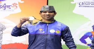छत्तीसगढ़ के वेटलिफ्टर विजय कुमार ने रचा इतिहास, जीता स्वर्ण पदक