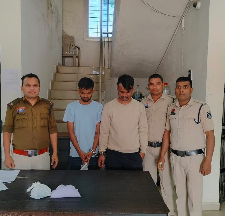 सकरी पुलिस को मिली बड़ी सफलता, ब्राउन शुगर रैकेट के साथ गांजा भी किया जप्त अपराध में बीईओ का बेटा शामिल नेटवर्क की परतें खुलीं