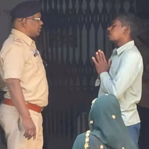 मानवता को शर्मसार करने वाली घटना:500 रुपए दो और ले जाओ शव