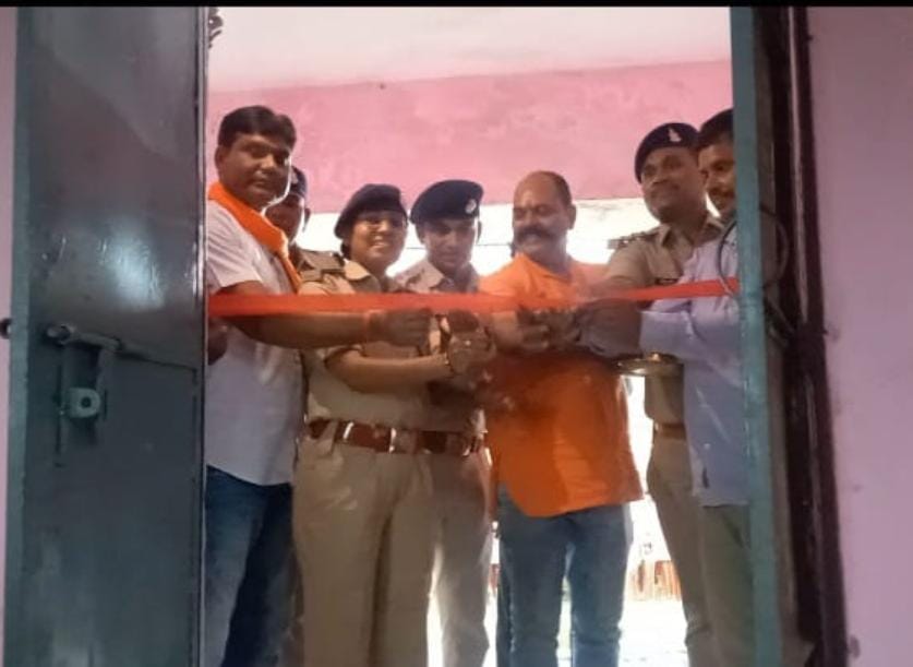 नवीन पुलिस सहायता केन्द्र थाना कोमाखान अंतर्गत ग्राम नर्रा में अति.पुलिस अधीक्षक द्वारा उद्घाटन कर शुरू किया गया 