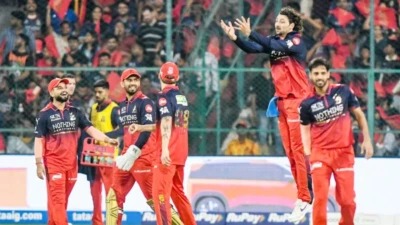 फैंस के लिए झटका: RCB का अहम खिलाड़ी चोटिल, टीम की टेंशन बढ़ी